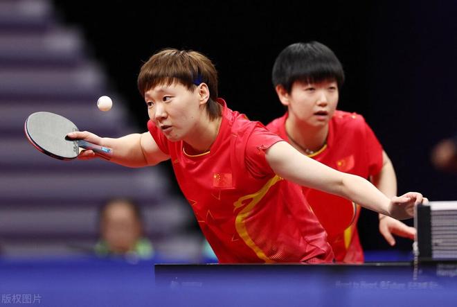 体育山东泰山队：两新援迅速开练 后腰外援仍无消息